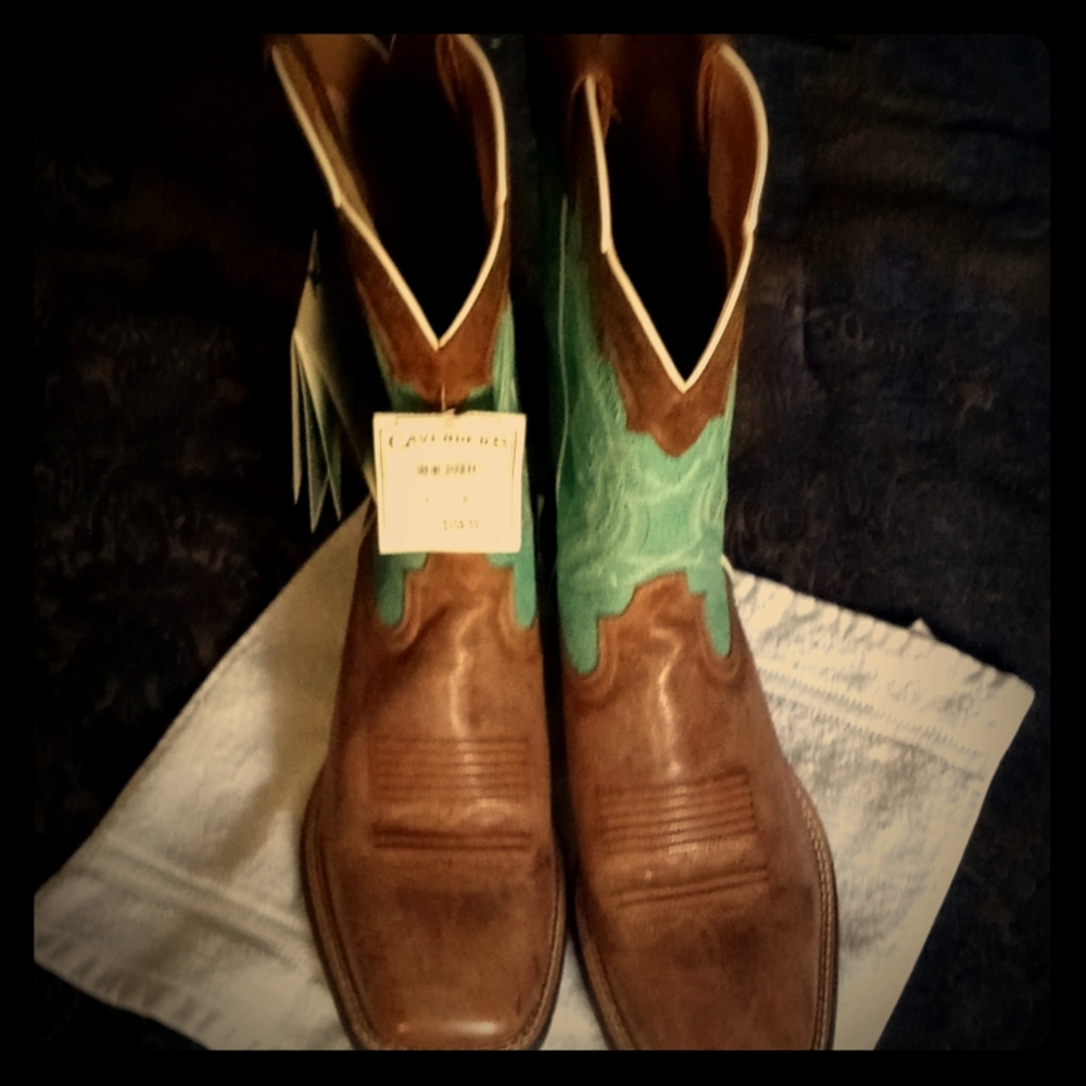 (Brand new)Cow girl boots
